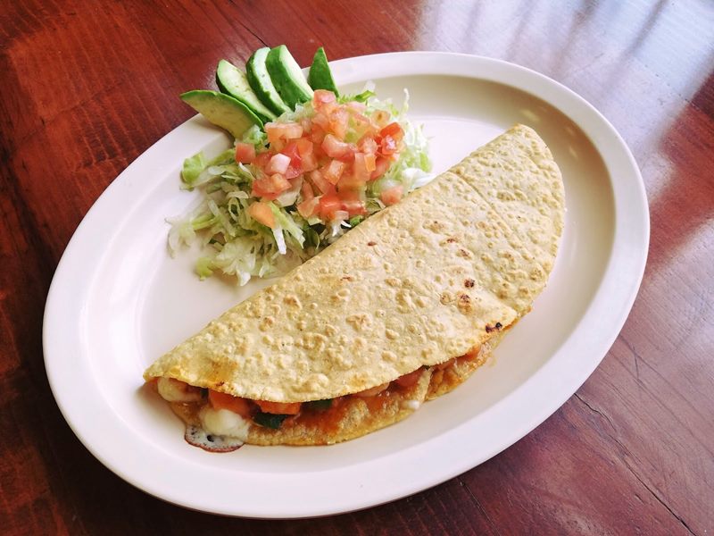 EL TACONAZO EL TÍO & BIRRÍA food