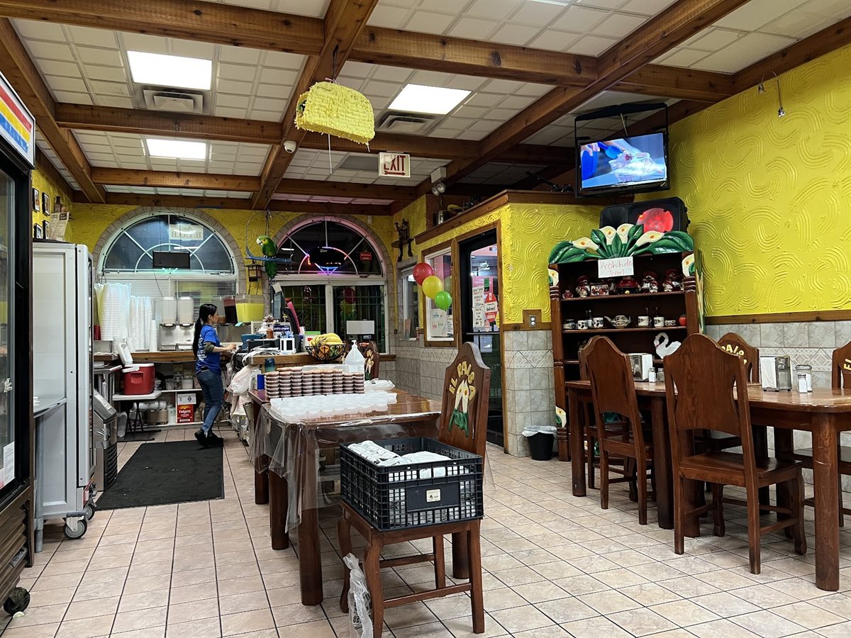 EL TACONAZO EL TÍO & BIRRÍA